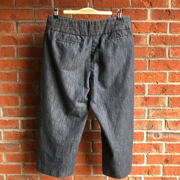 Harve' Bernard Stretch Capri Button Leg Pants - Size‎ 10 - Picture 2 of 9